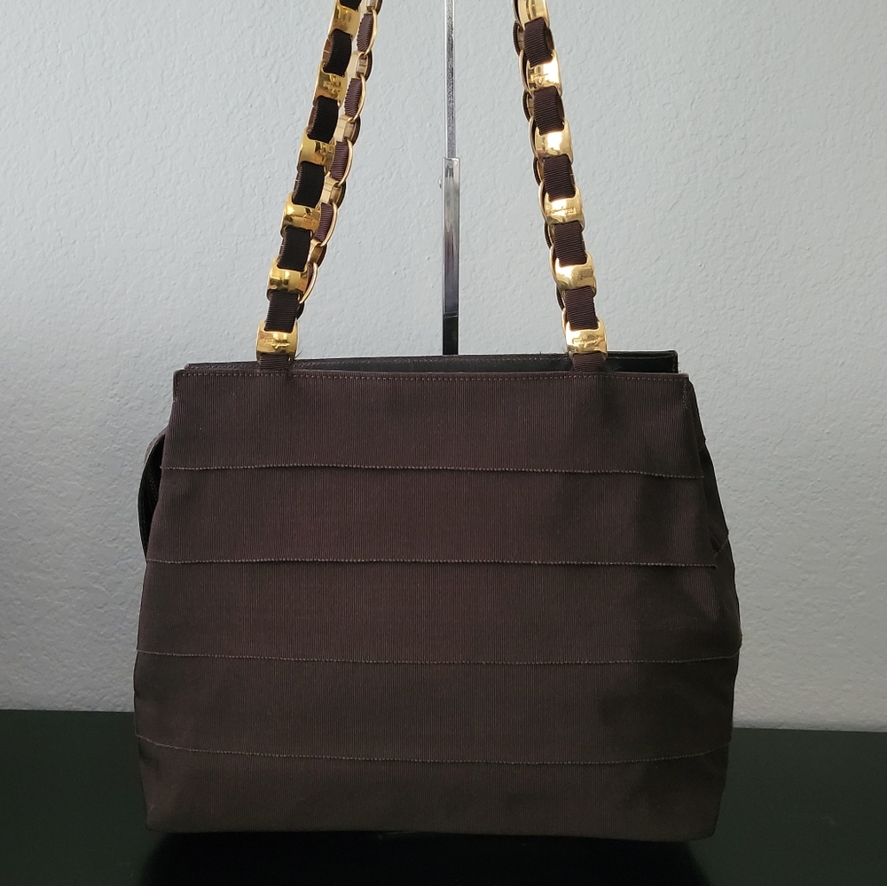 Salvatore Ferragamo Vintage Gancini Vara Chain Shoulder Bag - Picture 2 of 14